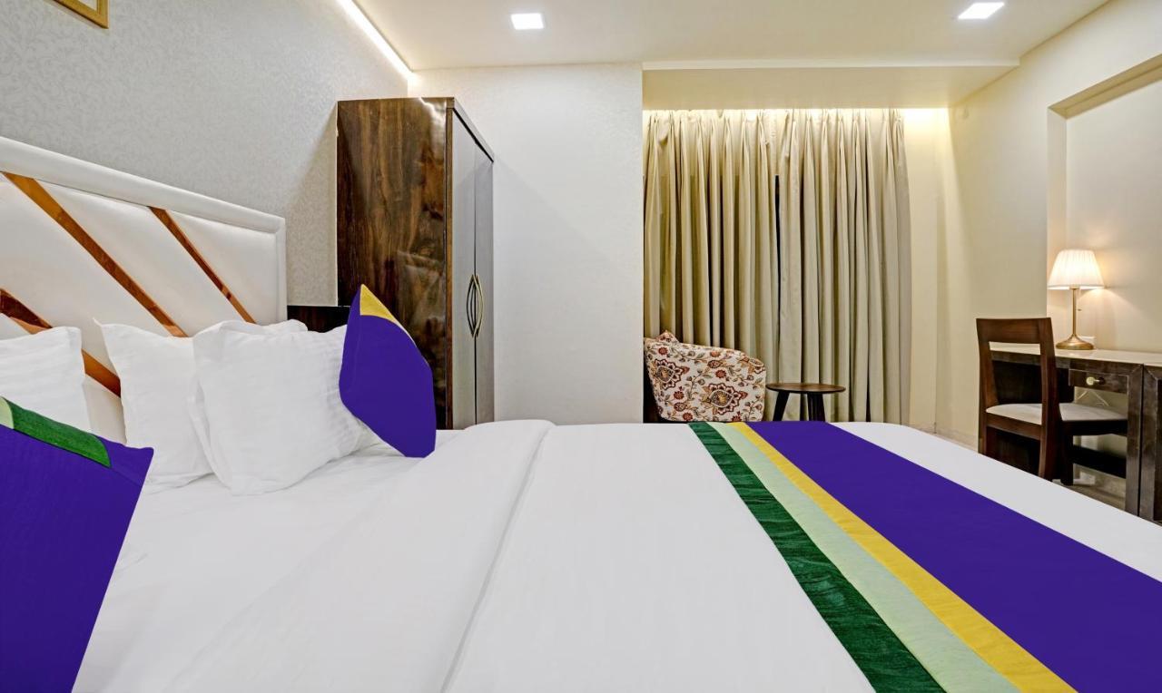 Treebo Premium Golden Bliss Trimurti Nagar Square Nagpur Exterior foto