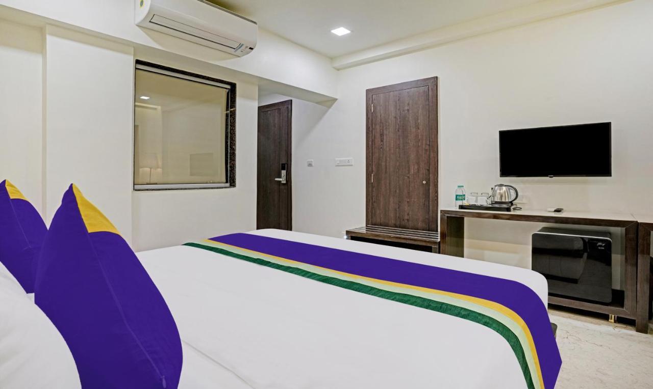 Treebo Premium Golden Bliss Trimurti Nagar Square Nagpur Exterior foto