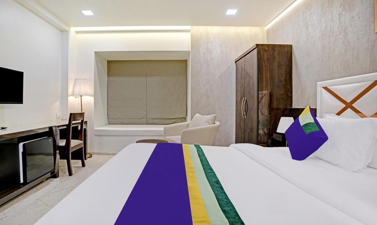Treebo Premium Golden Bliss Trimurti Nagar Square Nagpur Exterior foto