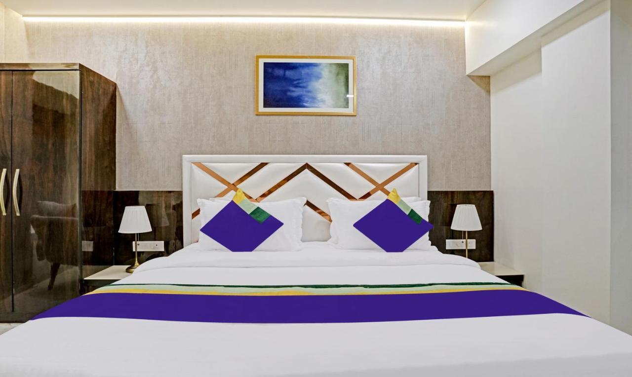 Treebo Premium Golden Bliss Trimurti Nagar Square Nagpur Exterior foto